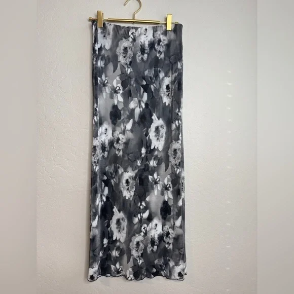 TOPSHOT Print Plisse’ Midi Shirt - Picture 4 of 7